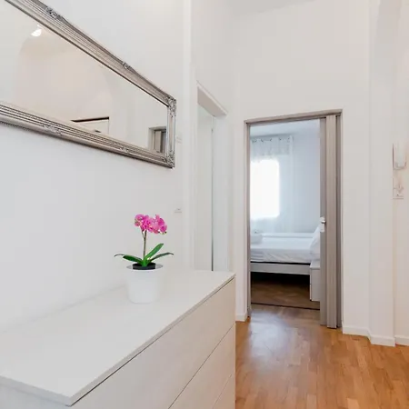 Guesthost - Casa Barbara A 15 Min Da Venezia Con Parcheggio Lägenhet Mestre